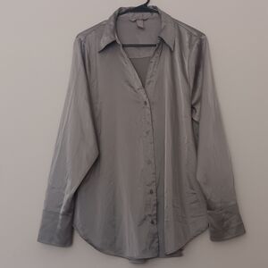Classic Women's Long-Sleeve Button-Up Shirt — Gray